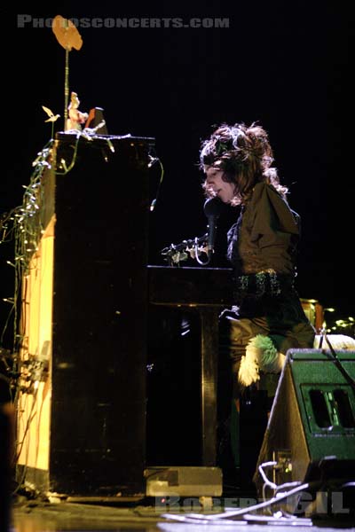 PJ HARVEY - 2007-11-16 - PARIS - Grand Rex - 